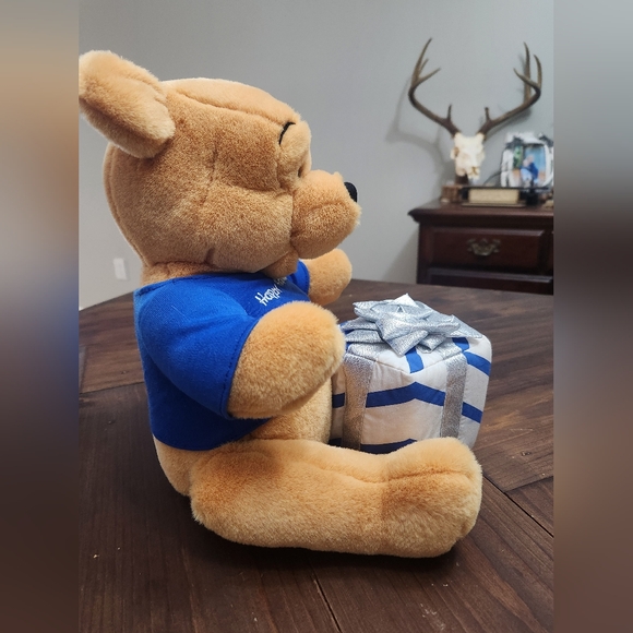 Happy Hanukkah Pooh bear - Picture 2 of 7